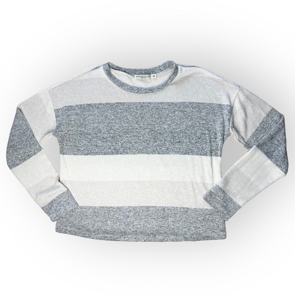 Chance or Fate Gray White Cream Horizontal Stripe Pull over Sweater Womens Small - Picture 1 of 7